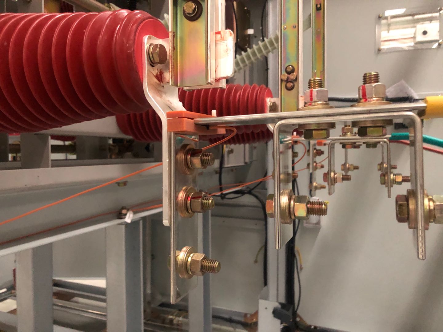 開關(guān)柜觸頭光纖測溫